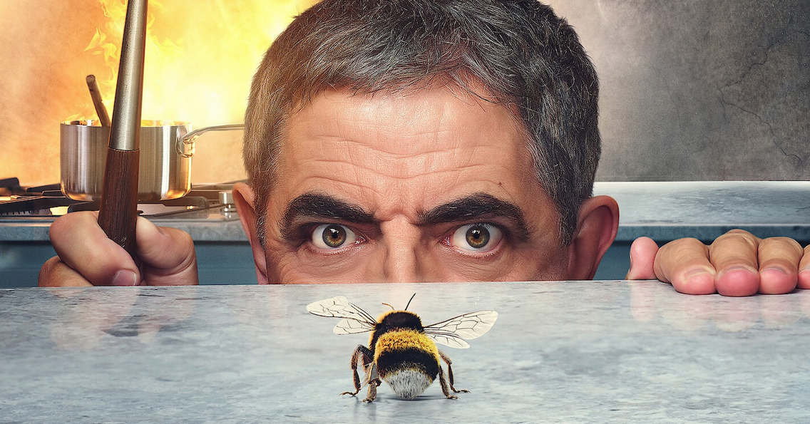 Роуэн Аткинсон об одиночестве на площадке «Человека против пчелы»